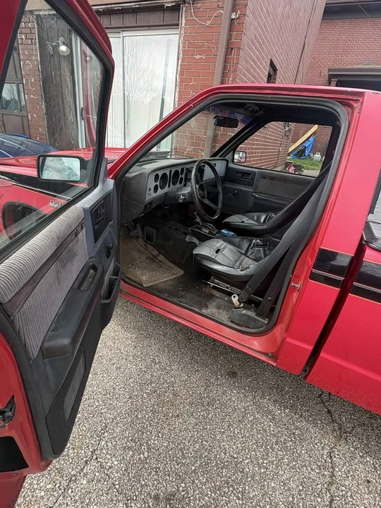 1982 Chevrolet S-10 - Image 9 of 11