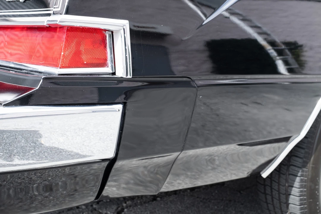1982 Chrysler Imperial - Image 19 of 31