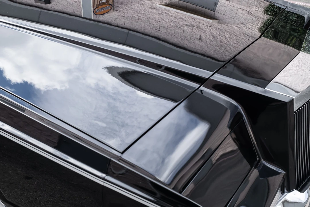 1982 Chrysler Imperial - Image 22 of 31