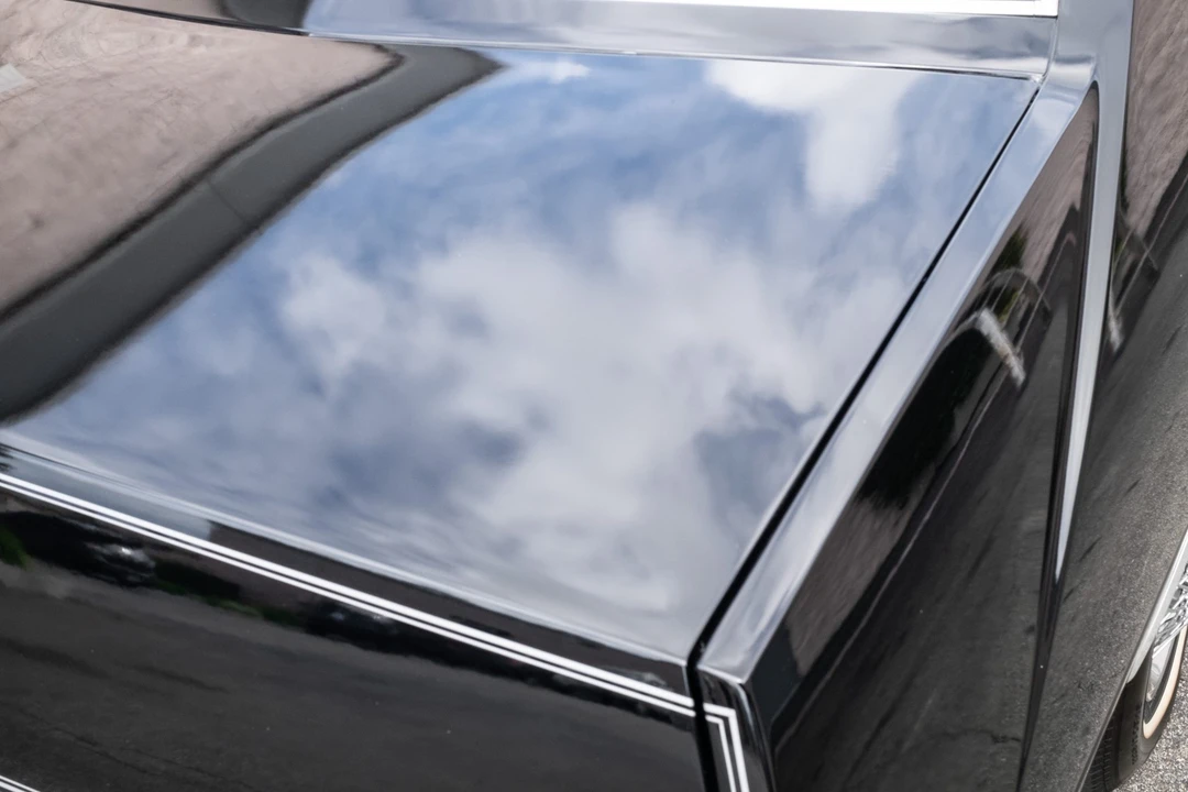 1982 Chrysler Imperial - Image 17 of 31