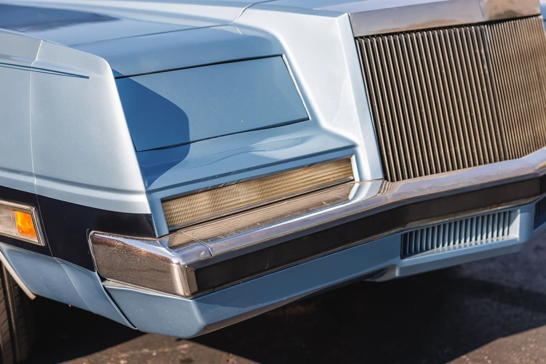 1982 Chrysler Imperial - Image 25 of 31