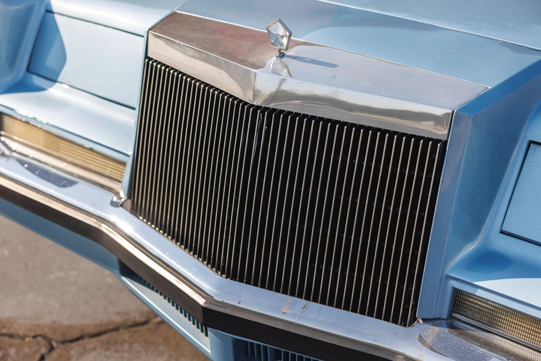 1982 Chrysler Imperial - Image 26 of 31
