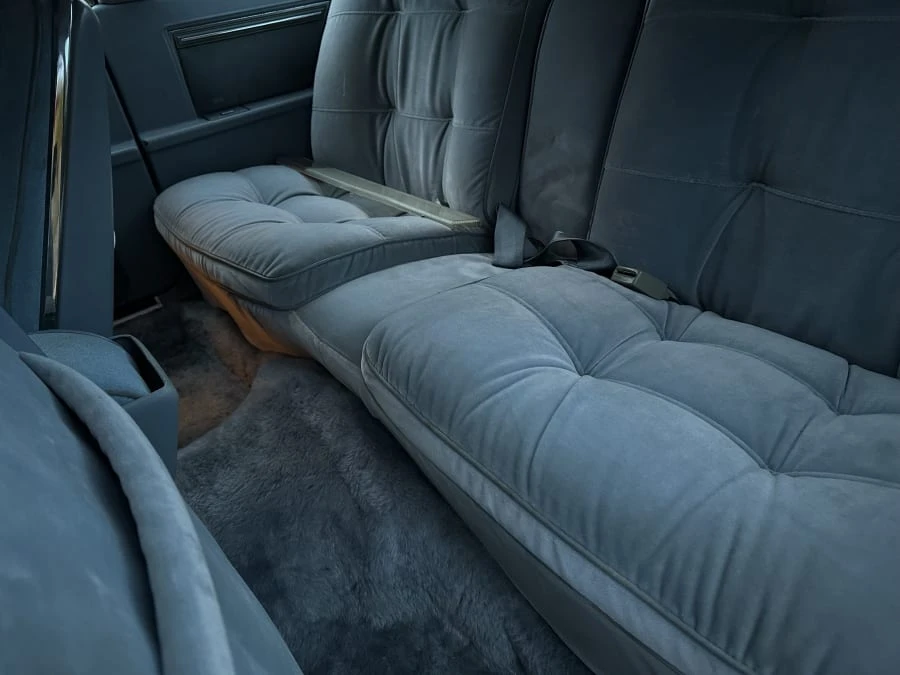 1982 Chrysler Imperial - Image 20 of 24