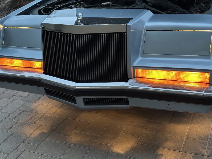 1982 Chrysler Imperial - Image 10 of 24