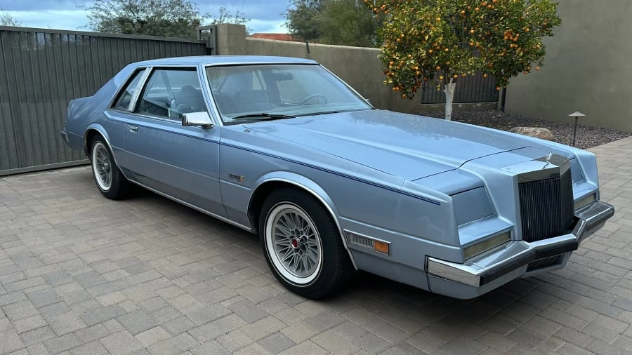 1982 Chrysler Imperial - Image 5 of 24