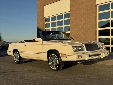 1982 Chrysler LeBaron Medallion Mark Cross