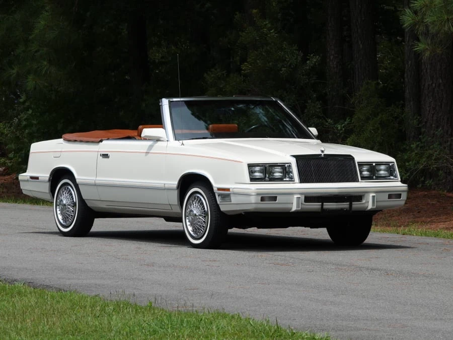 1982 Chrysler LeBaron - Image 8 of 31