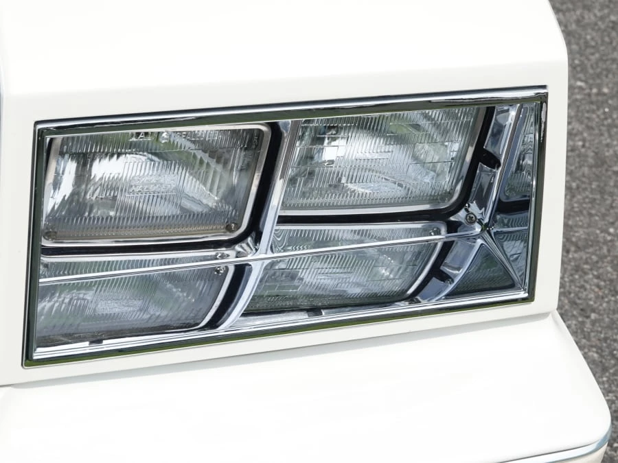 1982 Chrysler LeBaron - Image 5 of 31