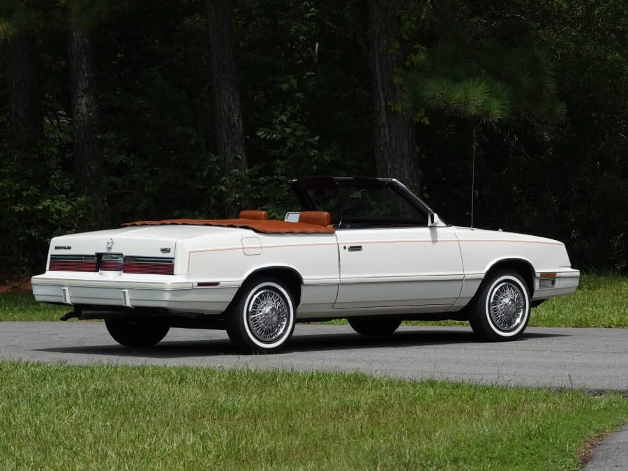 1982 Chrysler LeBaron - Image 15 of 31