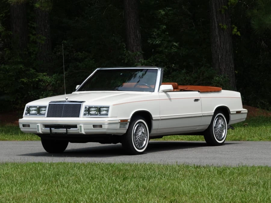 1982 Chrysler LeBaron - Image 7 of 31