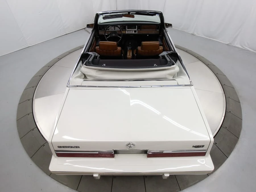 1982 Chrysler LeBaron - Image 21 of 31
