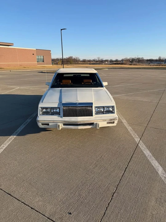 1982 Chrysler LeBaron - Image 2 of 11