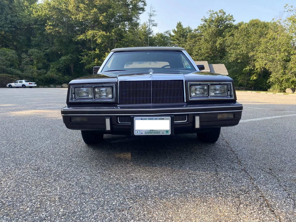 1982 Chrysler LeBaron - Image 7 of 31