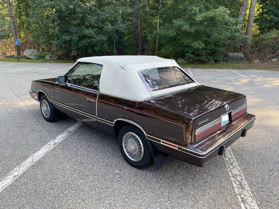1982 Chrysler LeBaron - Image 3 of 31