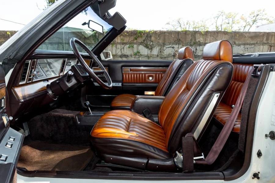 1982 Chrysler LeBaron - Image 12 of 28