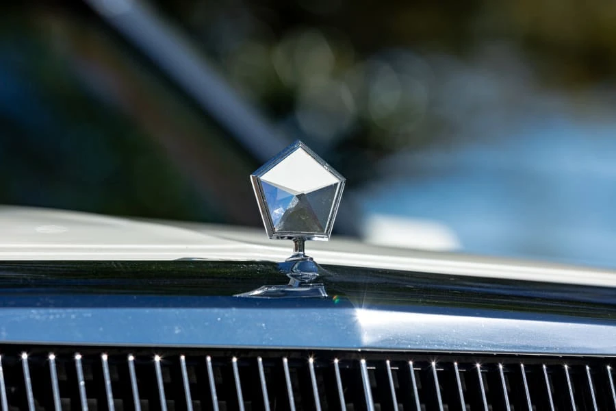 1982 Chrysler LeBaron - Image 9 of 28