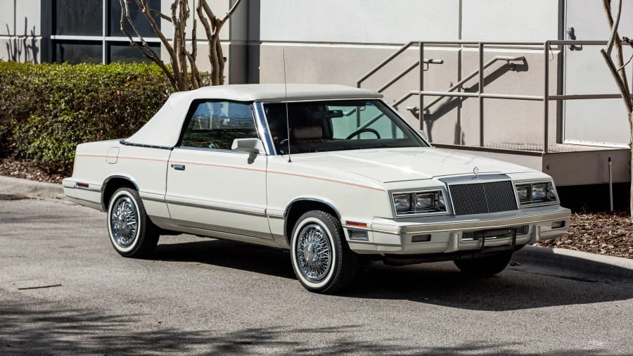 1982 Chrysler LeBaron - Image 5 of 28