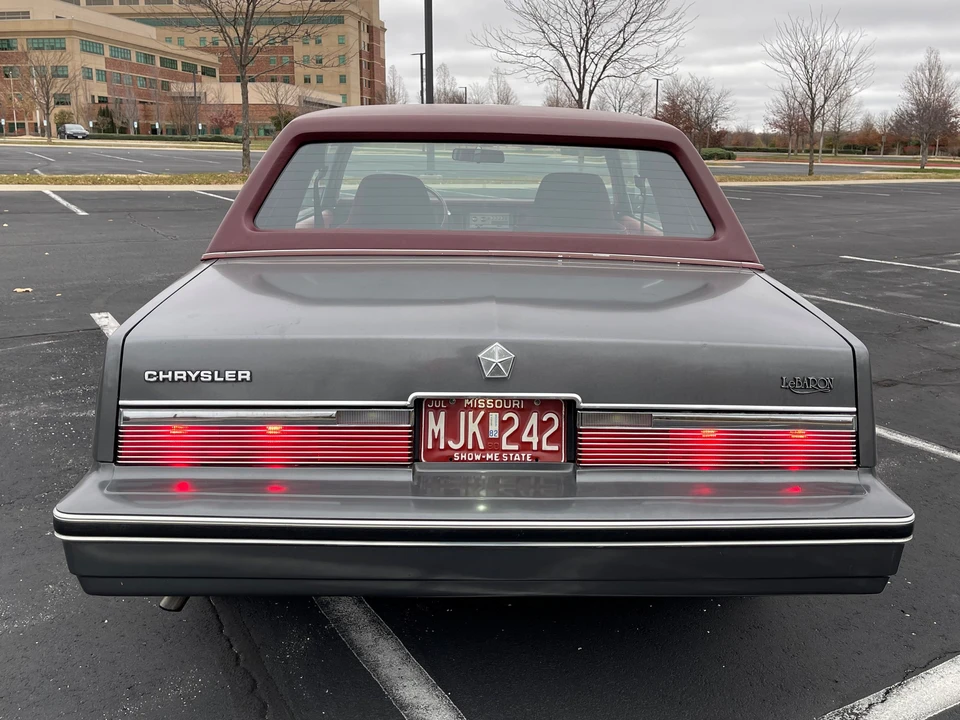 1982 Chrysler LeBaron - Image 6 of 31