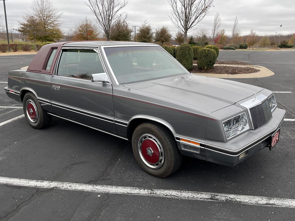 1982 Chrysler LeBaron - Image 3 of 31