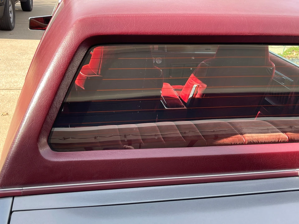 1982 Chrysler LeBaron - Image 25 of 31