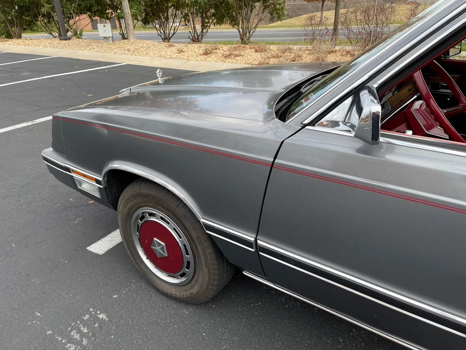 1982 Chrysler LeBaron - Image 13 of 31
