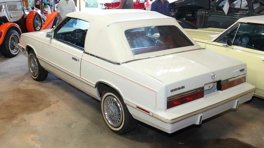 1982 Chrysler LeBaron - Image 3 of 12