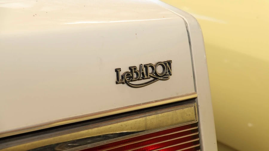 1982 Chrysler LeBaron - Image 8 of 12