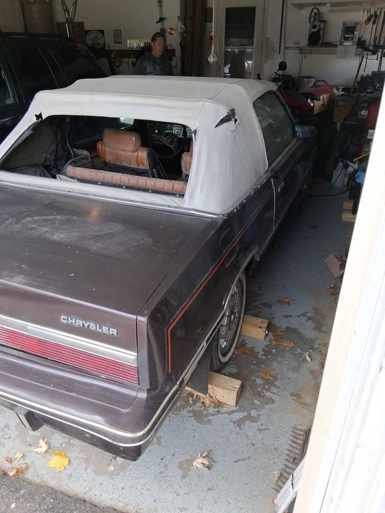1982 Chrysler LeBaron - Image 3 of 10