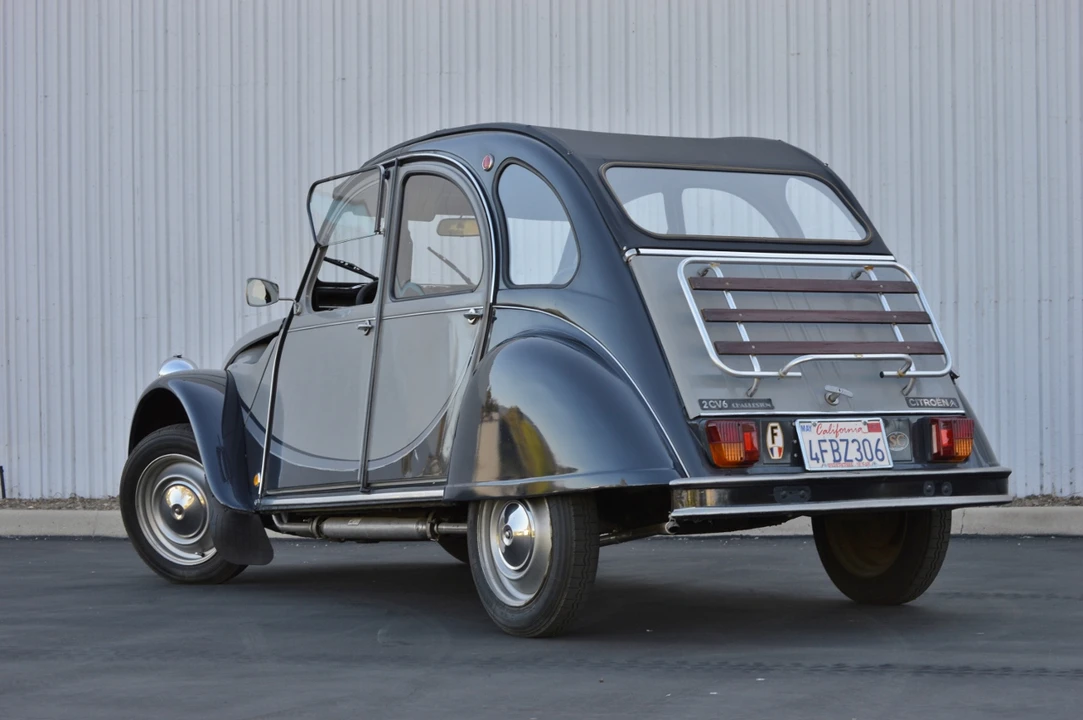 1982 Citroen 2CV - Image 11 of 31
