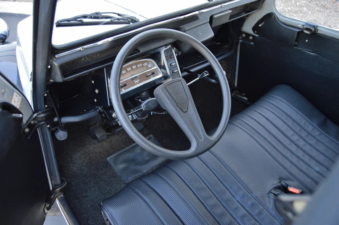 1982 Citroen 2CV - Image 28 of 31