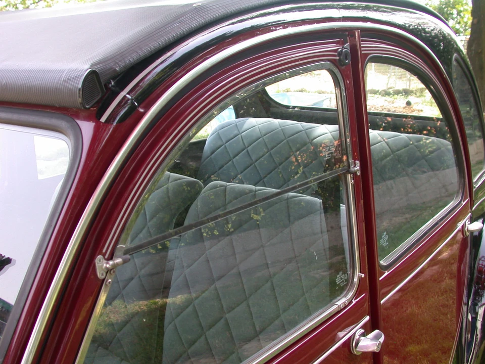 1982 Citroen 2CV - Image 24 of 31