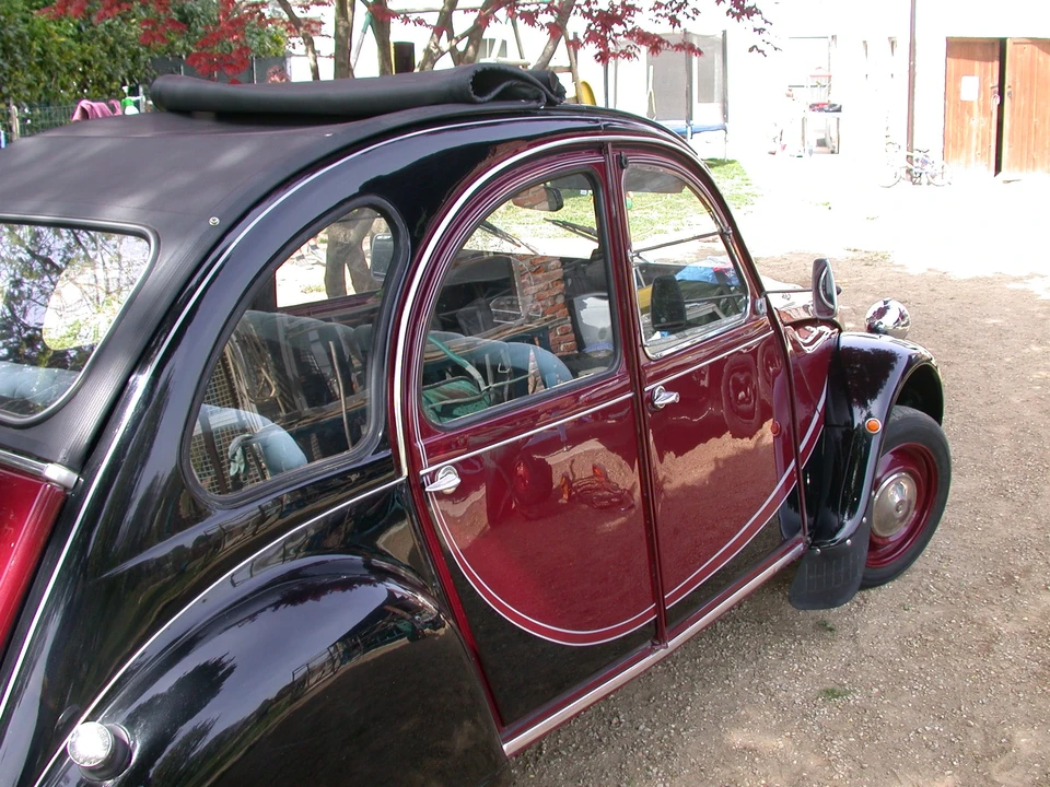 1982 Citroen 2CV - Image 12 of 31