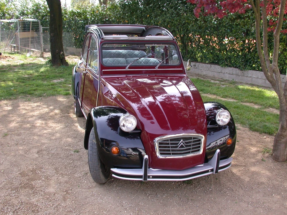 1982 Citroen 2CV - Image 10 of 31