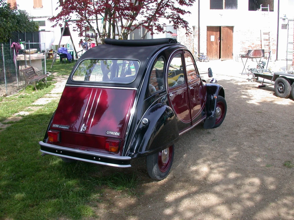 1982 Citroen 2CV - Image 5 of 31