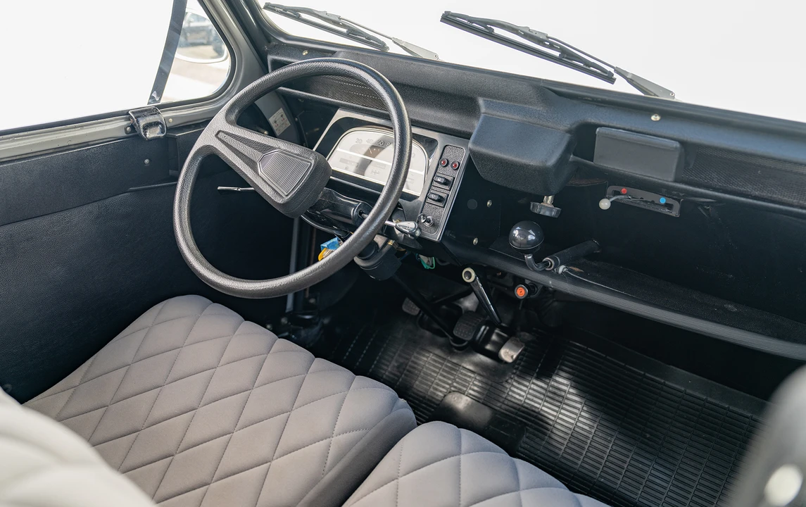 1982 Citroen 2CV - Image 17 of 23