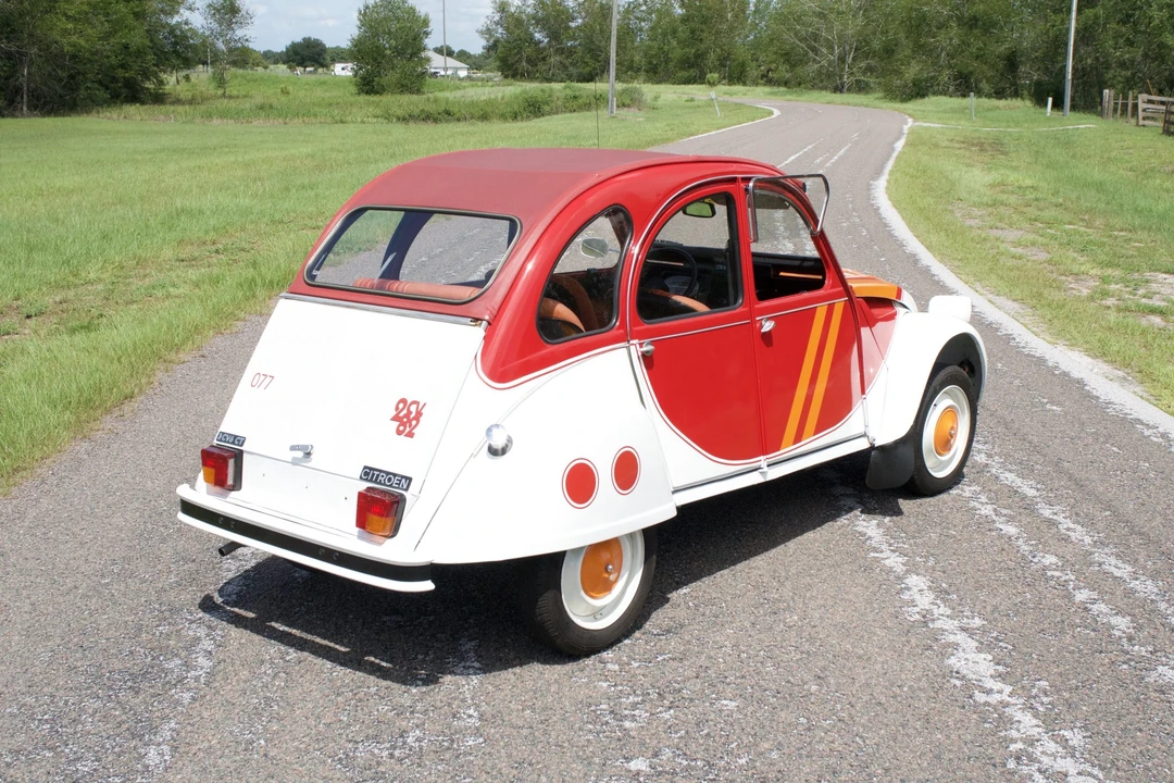 1982 Citroen 2CV - Image 10 of 31