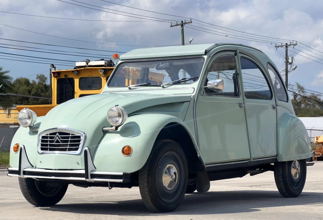 1982 Citroen 2CV - Image 2 of 31