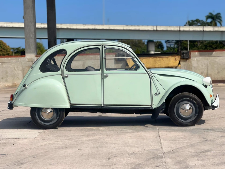 1982 Citroen 2CV - Image 12 of 31