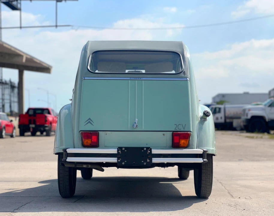 1982 Citroen 2CV - Image 19 of 31