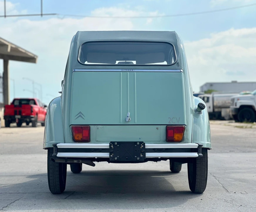 1982 Citroen 2CV - Image 18 of 31