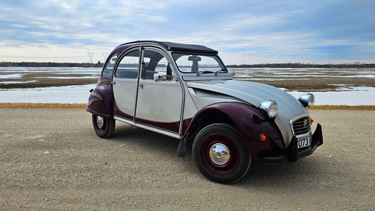 1982 Citroen 2CV - Image 13 of 31
