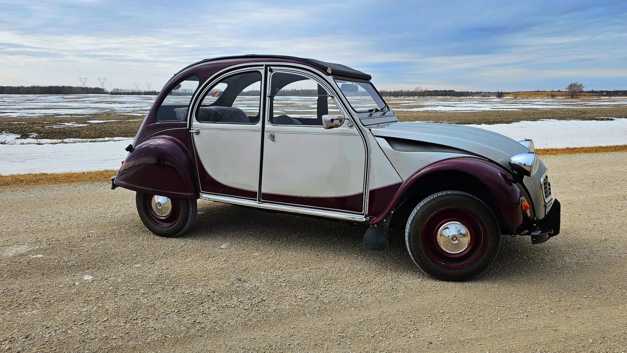 1982 Citroen 2CV - Image 14 of 31