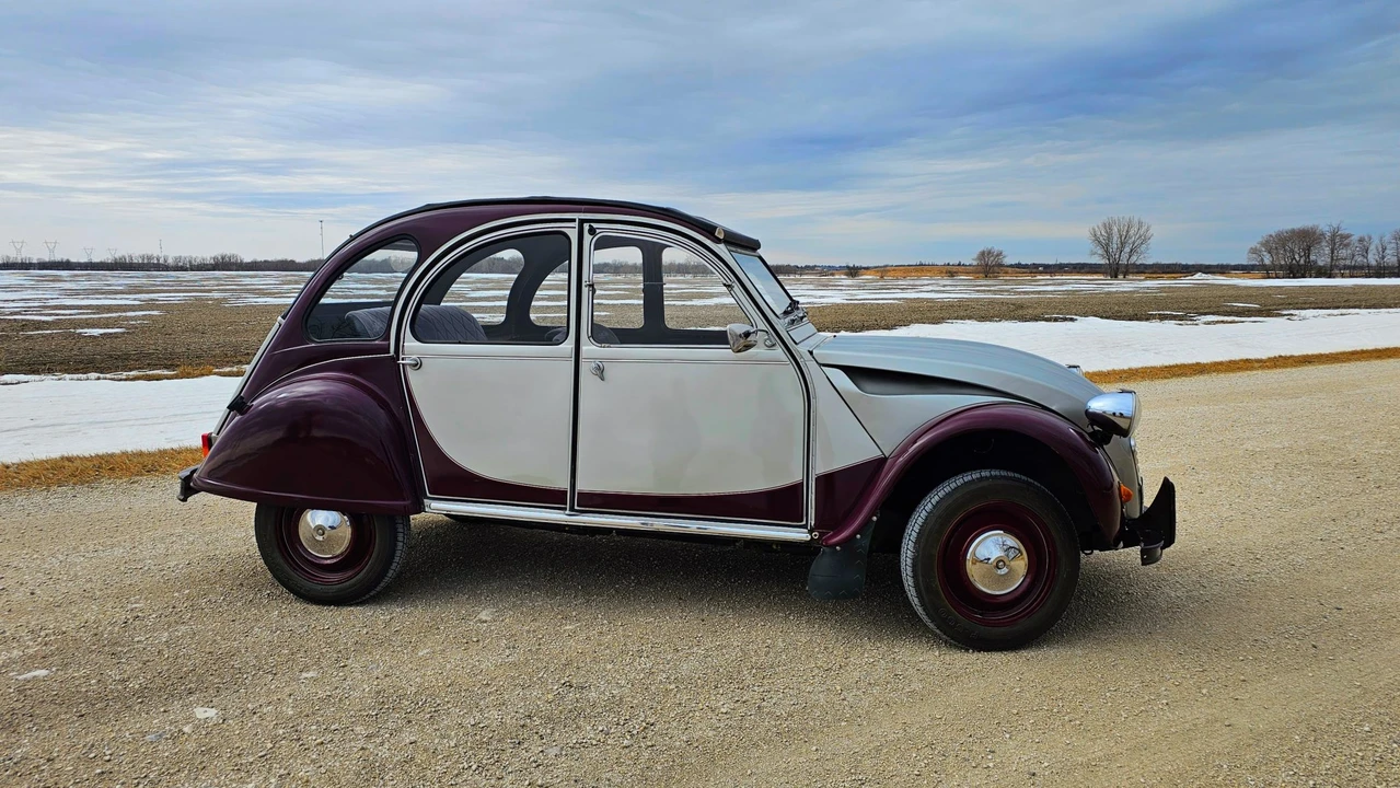 1982 Citroen 2CV - Image 15 of 31