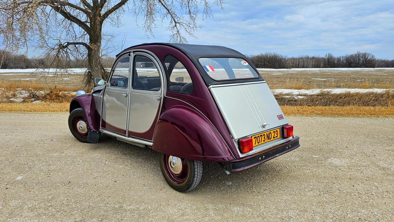 1982 Citroen 2CV - Image 25 of 31