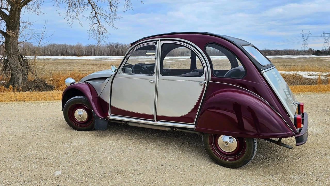 1982 Citroen 2CV - Image 28 of 31