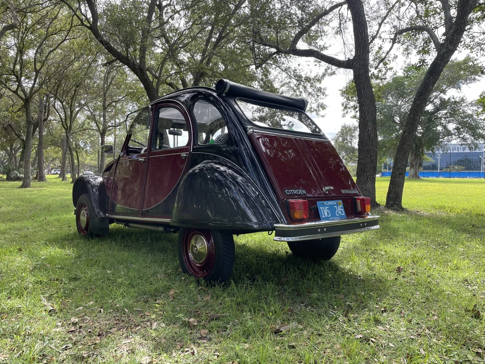 1982 Citroen 2CV - Image 13 of 31