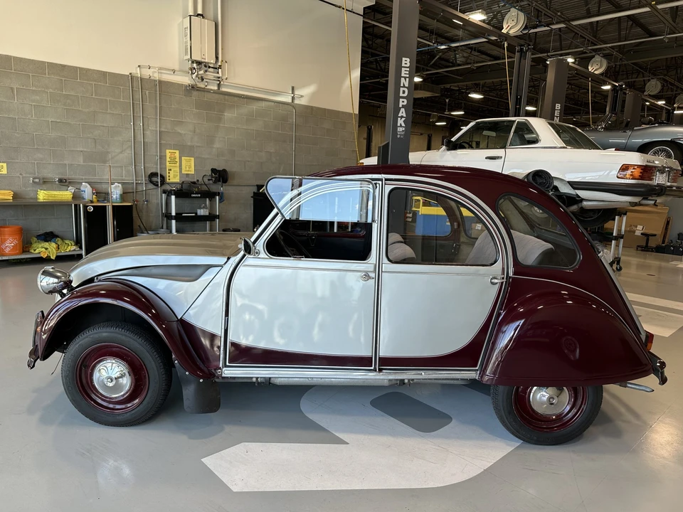 1982 Citroen 2CV - Image 6 of 31