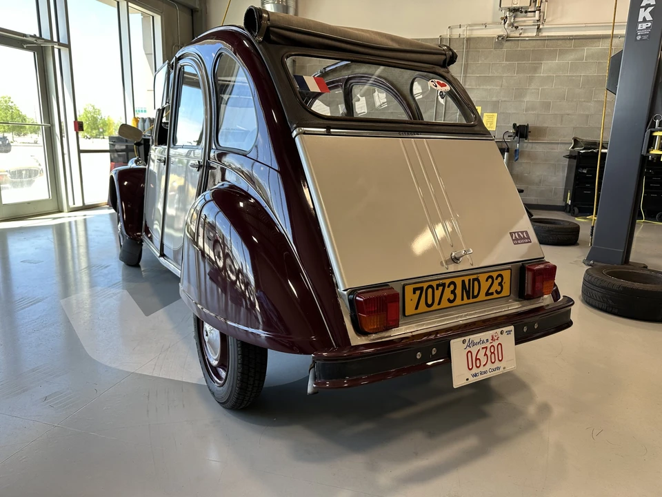 1982 Citroen 2CV - Image 11 of 31