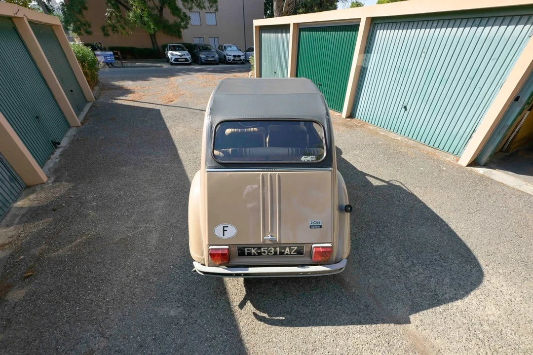1982 Citroen 2CV - Image 8 of 30