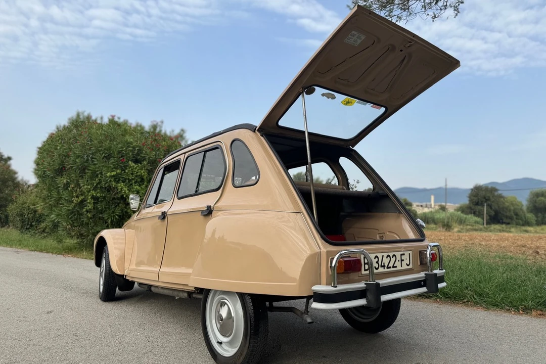1982 Citroen Dyane - Image 27 of 30